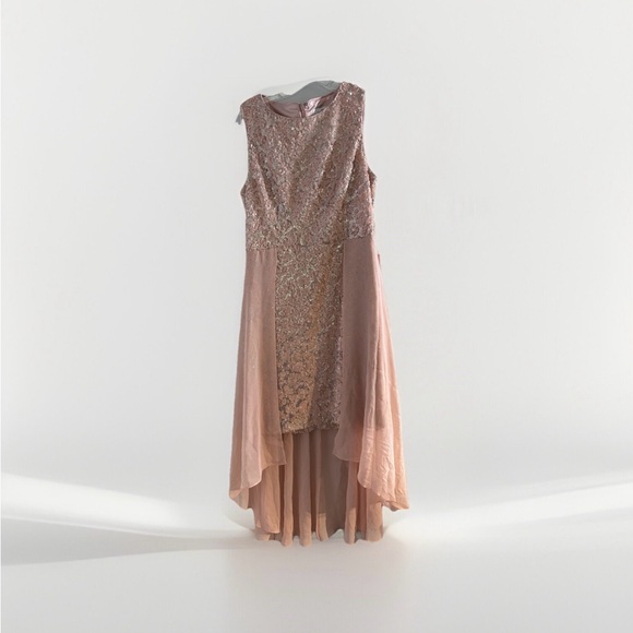 Belle Badgley Mischka Size 8 Blush Sequin‎ Hi-Low Evening Dress - Picture 1 of 7